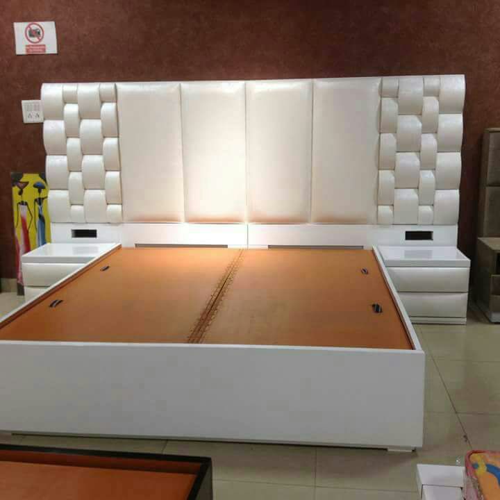 Amaltas Designer Bed with High Tables