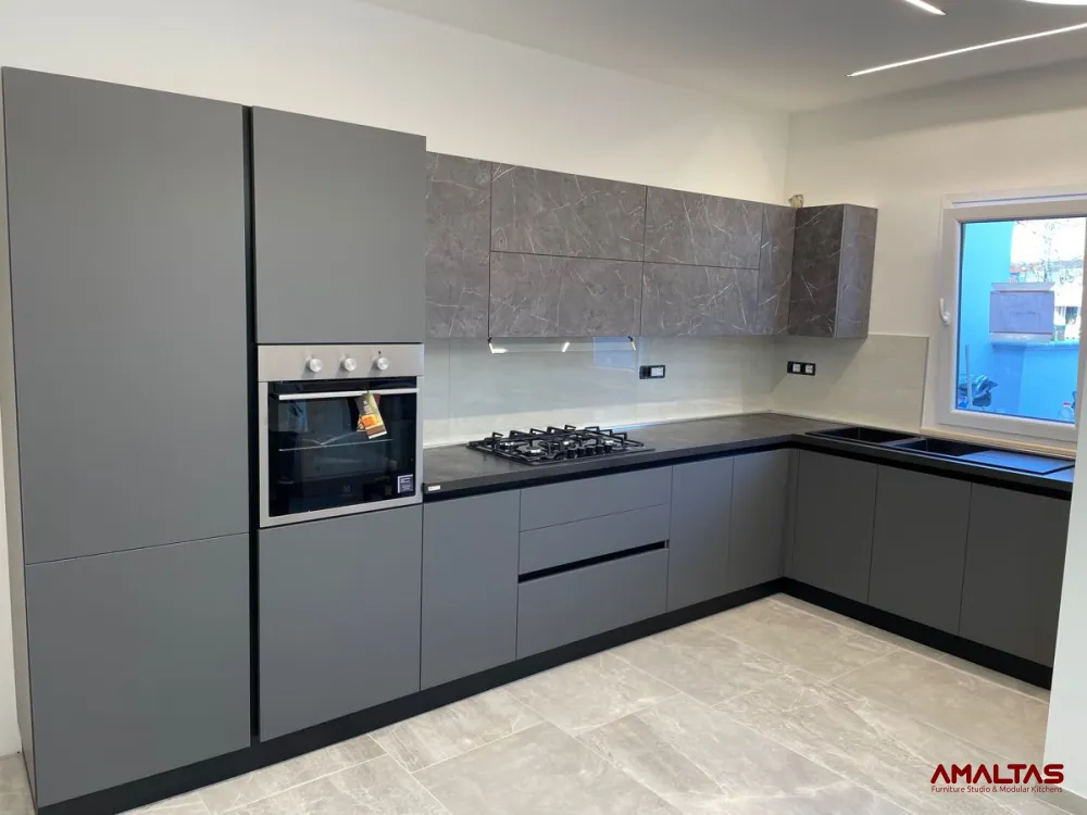 Modular Kitchens category - Kitchens