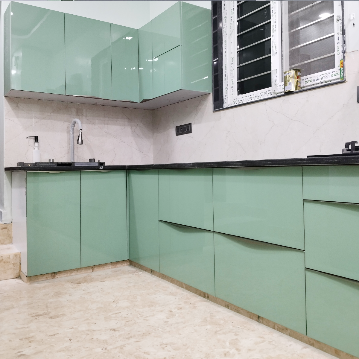 Amaltas Green Acrylic Modular Kitchen with Hettich Hardware and Boilio Board